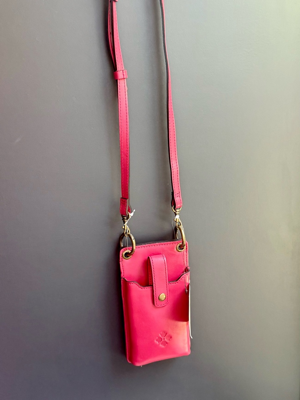 NWT Patricia Nash Farleigh Phone Crossbody Wallet  in Passion FULL grain leather - Picture 3 of 9
